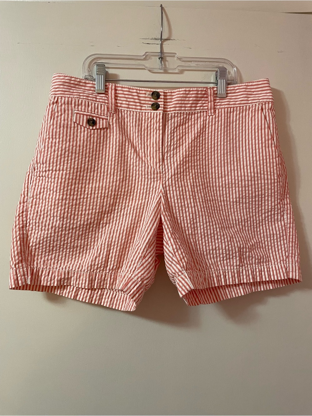 LOFT Ann Taylor white and coral striped seersucker shorts